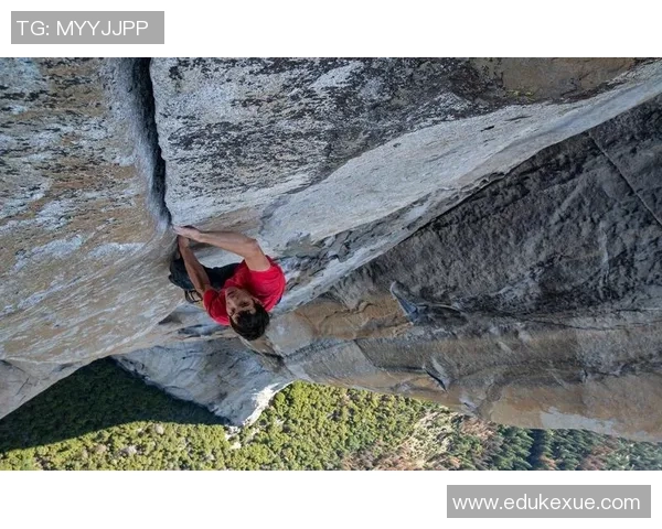 南京极限运动队在攀岩联赛中的表现与比赛经验深度分析 南京极限运动队在攀岩联赛中的表现与比赛经验深度分析